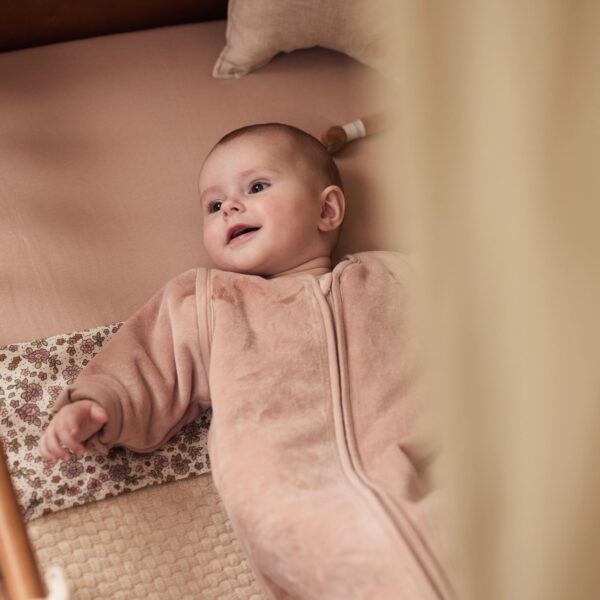 Baby slaapzak met afritsbare mouw velvet - wild rose